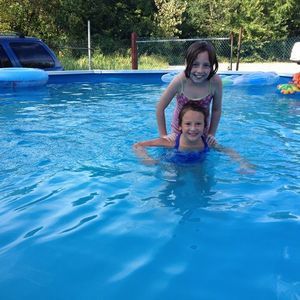 Meet your Posher, Robin